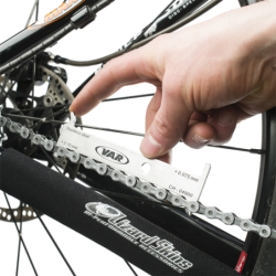 Chain wear indicator - carded